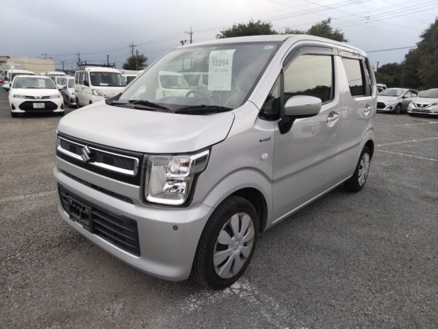 12264 Suzuki Wagon r MH55S 2018 г. (LUM Tokyo Nyusatsu)